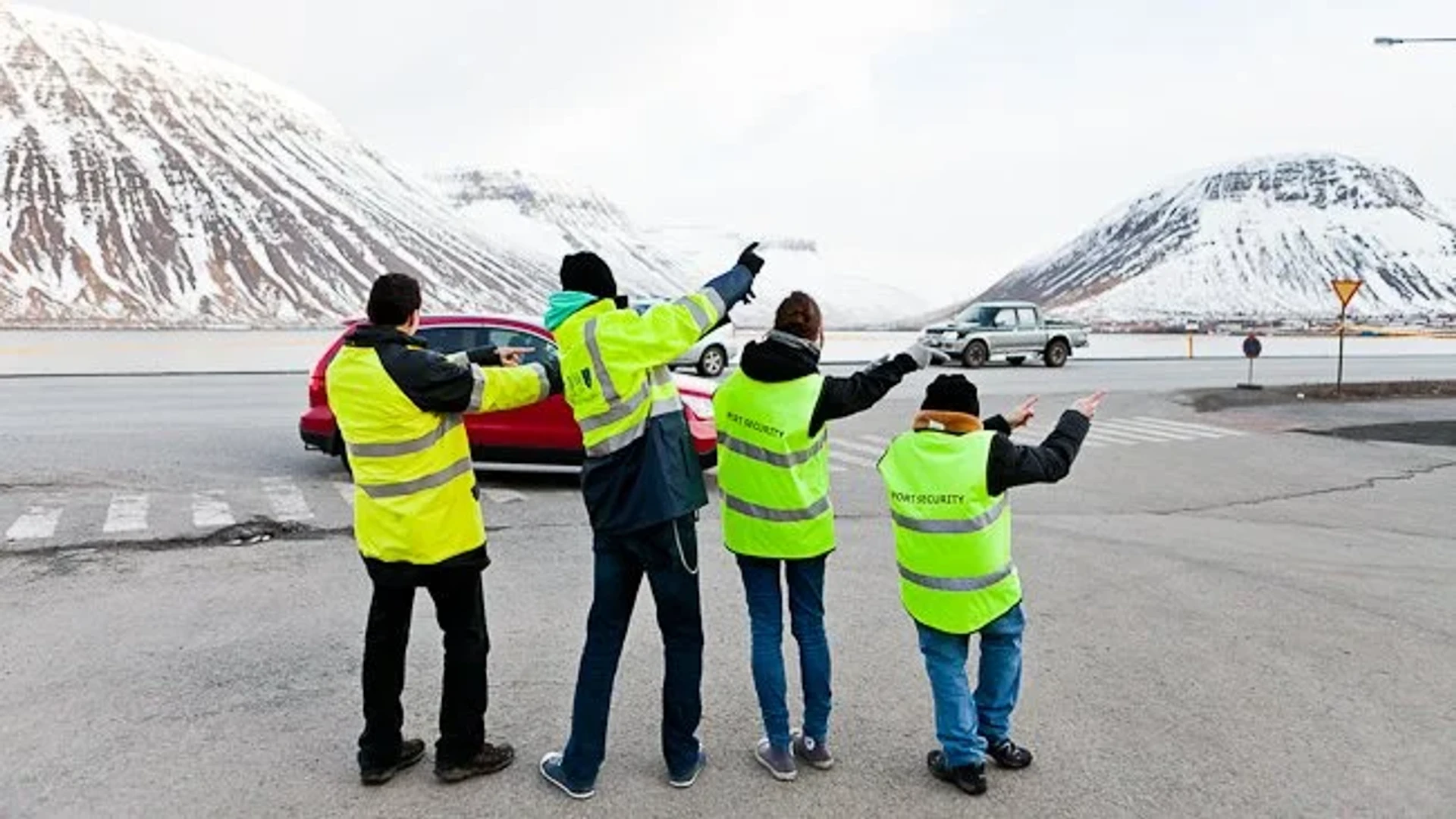 SÖGUSÝNING Í NEÐSTAKAUPSTAÐ